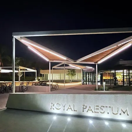 Hotel Royal
