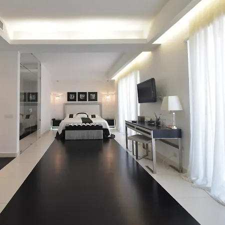 Royal Hotell